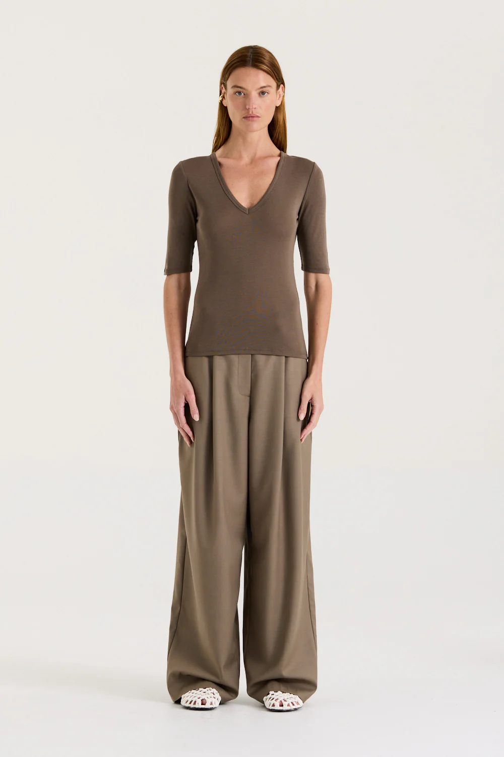 Aven V-Neck 1/4 Sleeve Top - Image 2