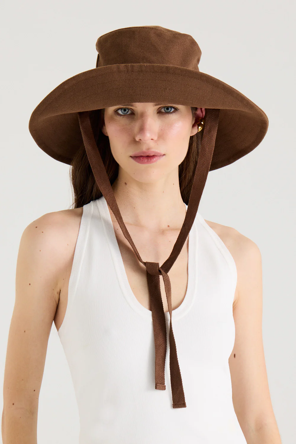 Henne Bucket Hat