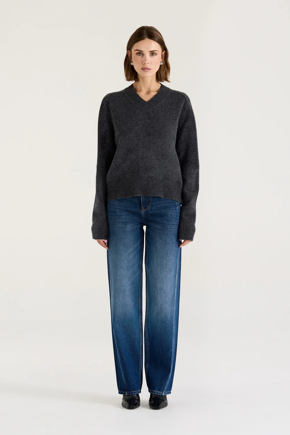 Ines V neck jumper - Image 5